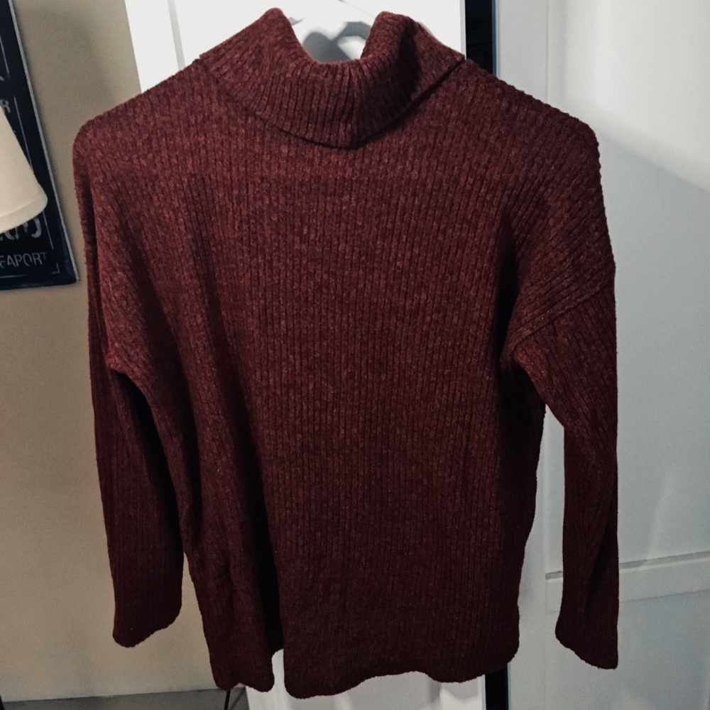 Forever 21 Maroon Turtle Neck Sweater
